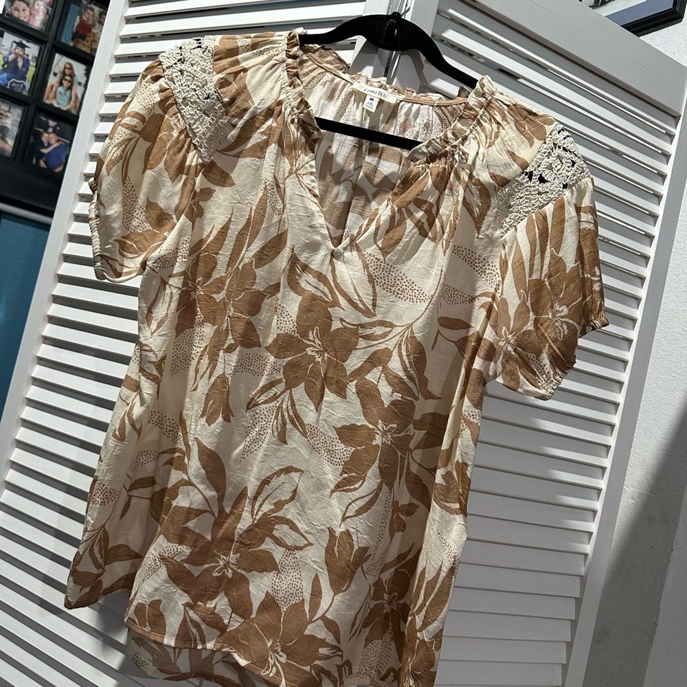 Boho Floral Tie-Neck Blouse in Cream and Tan